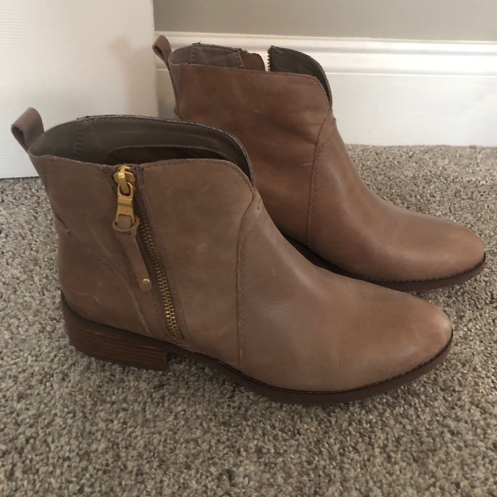 Lucca Lane booties